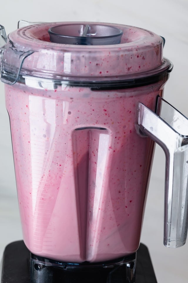 Blending the smoothie in a blender