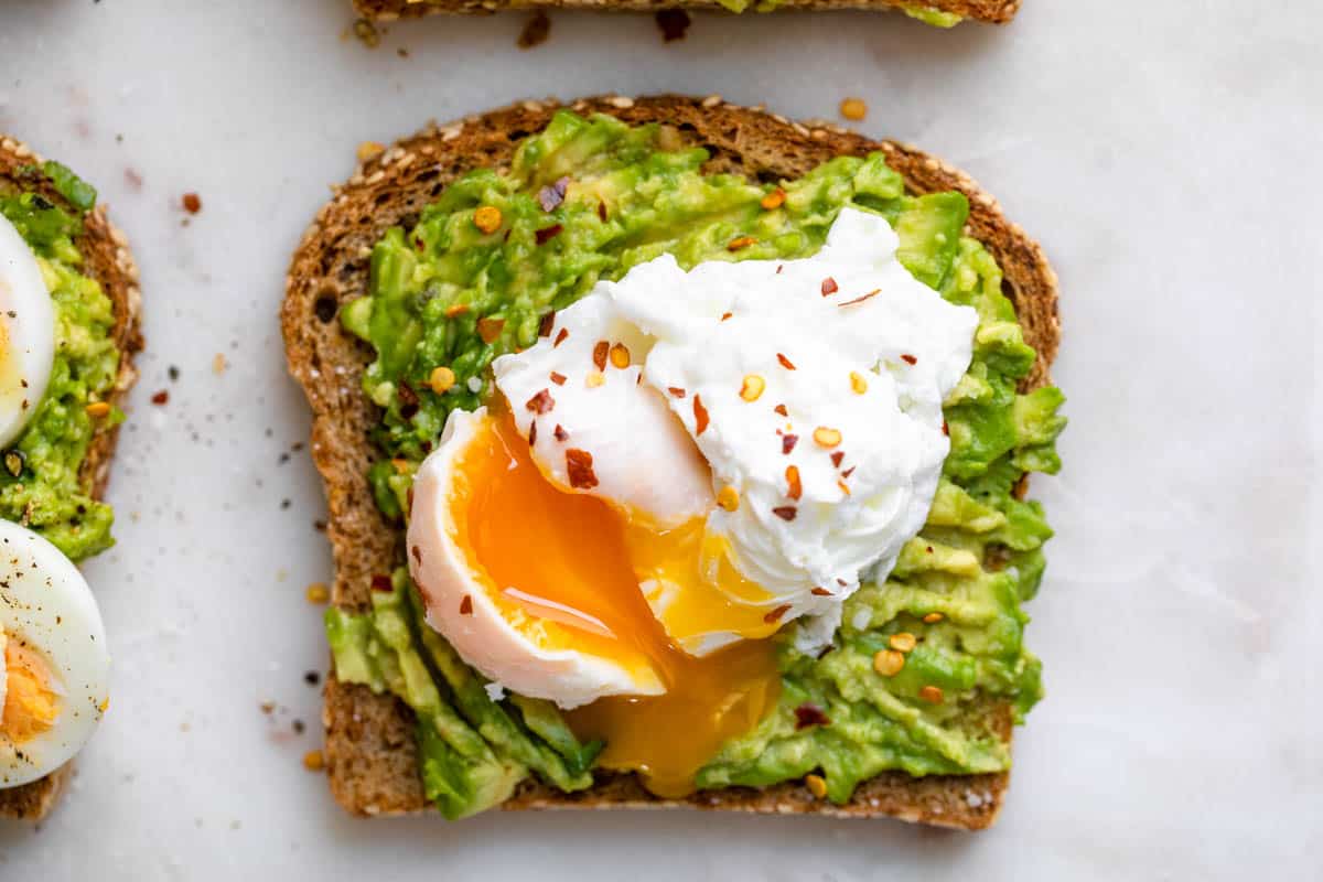 Avocado toast with poached egg