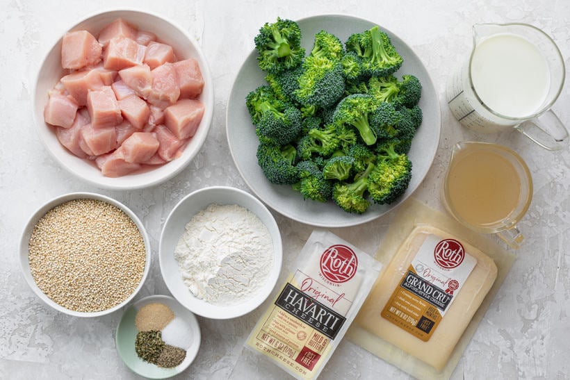 Ingredients to make the recipe: chicken, broccoli, flour, quinoa, milk, broth and cheese