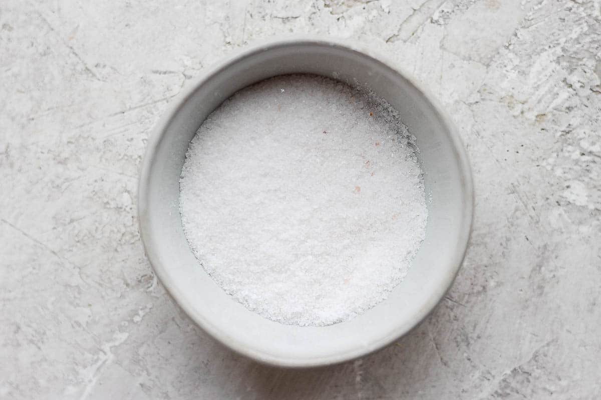 Himalayan salt in a bowl